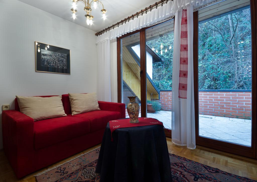 Apartment Nina With Private Terrace Tour As Ljubljana Chambre photo